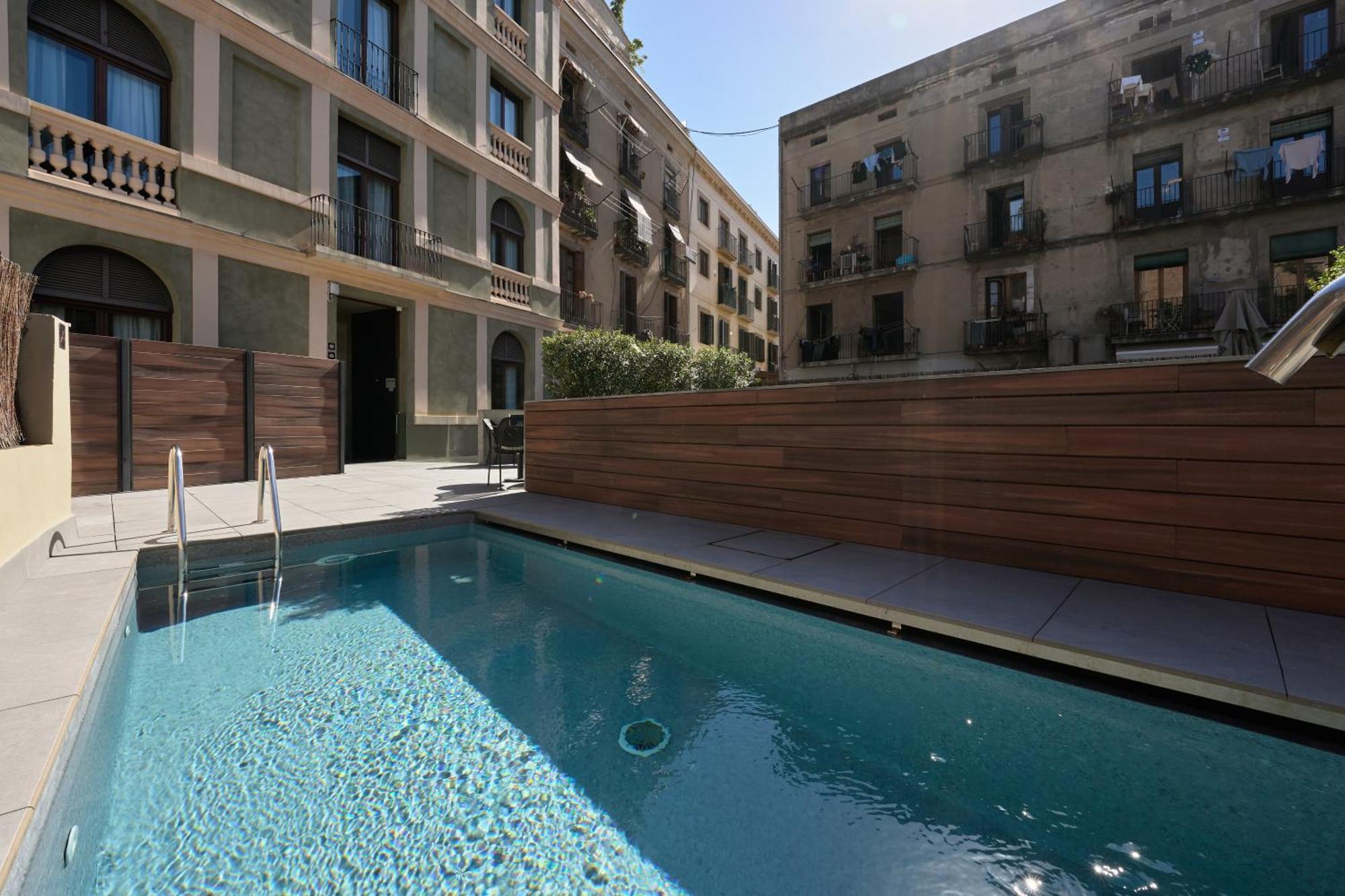 4 Hoteles Catalonia en Ciutat Vella que Vale la Pena Reservar