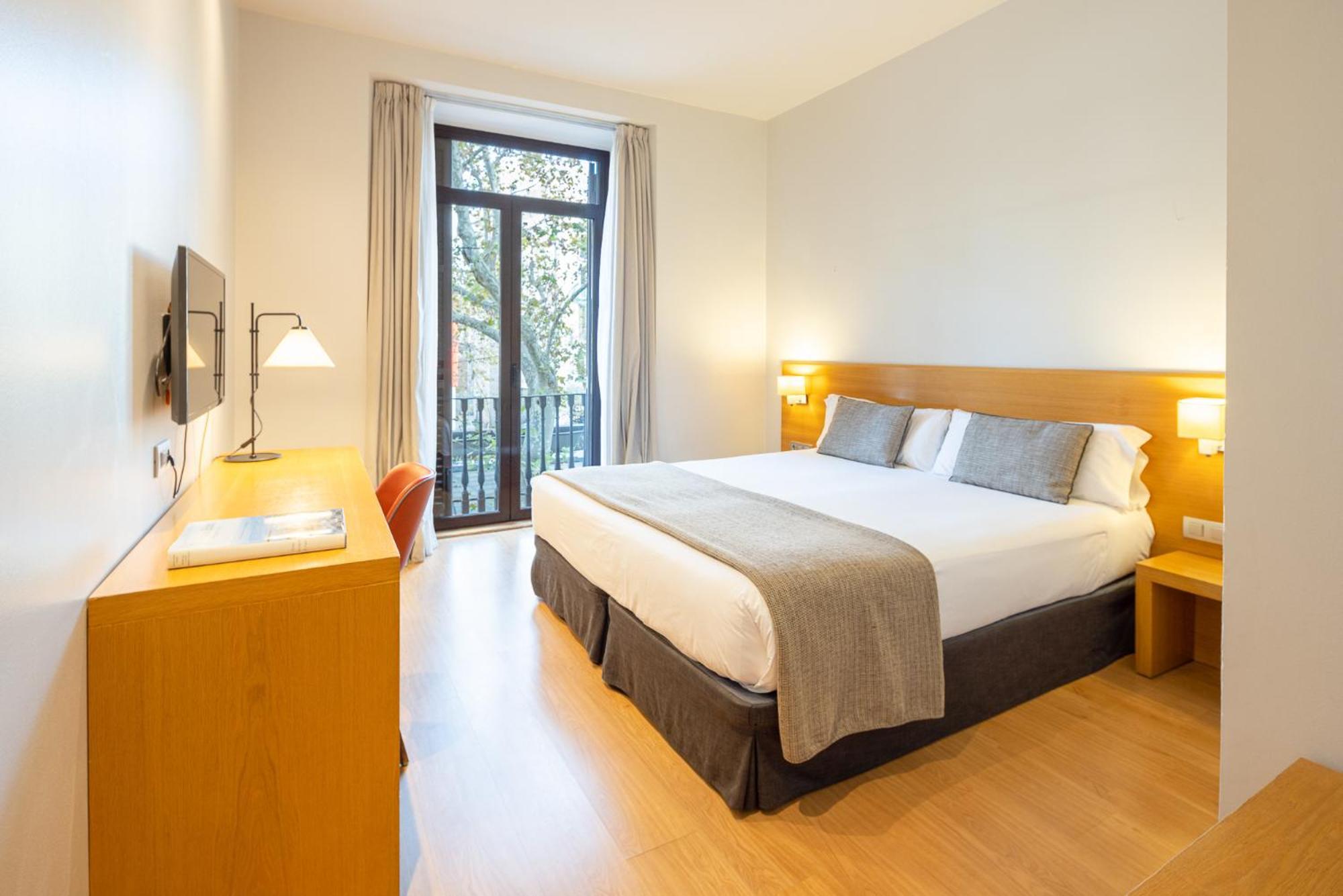 14 Hoteles Céntricos en el Barrio Gótico de Barcelona que Vale la Pena Reservar