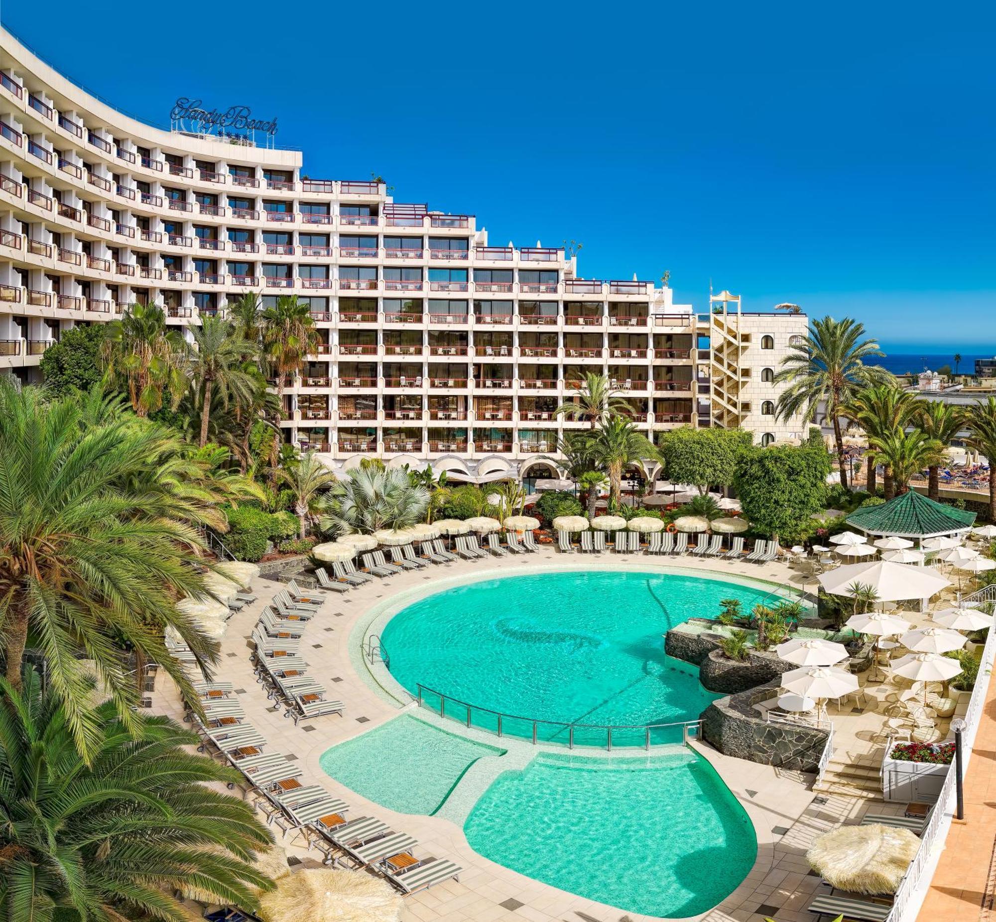 15 Hoteles Céntricos cerca de Costa Meloneras que Vale la Pena Reservar