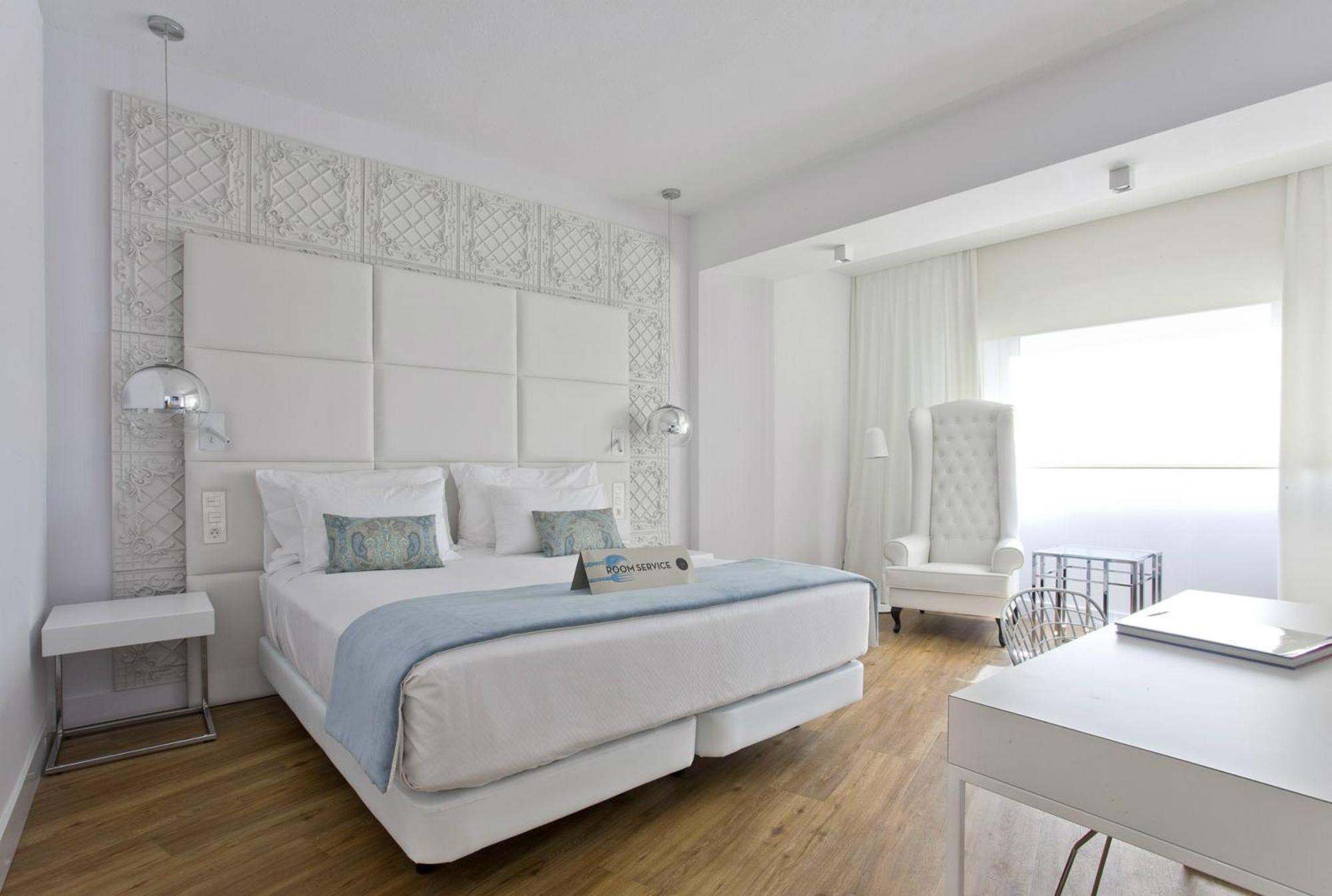 6 Hoteles Céntricos cerca de Plaza de los Fueros que Merece Reservar