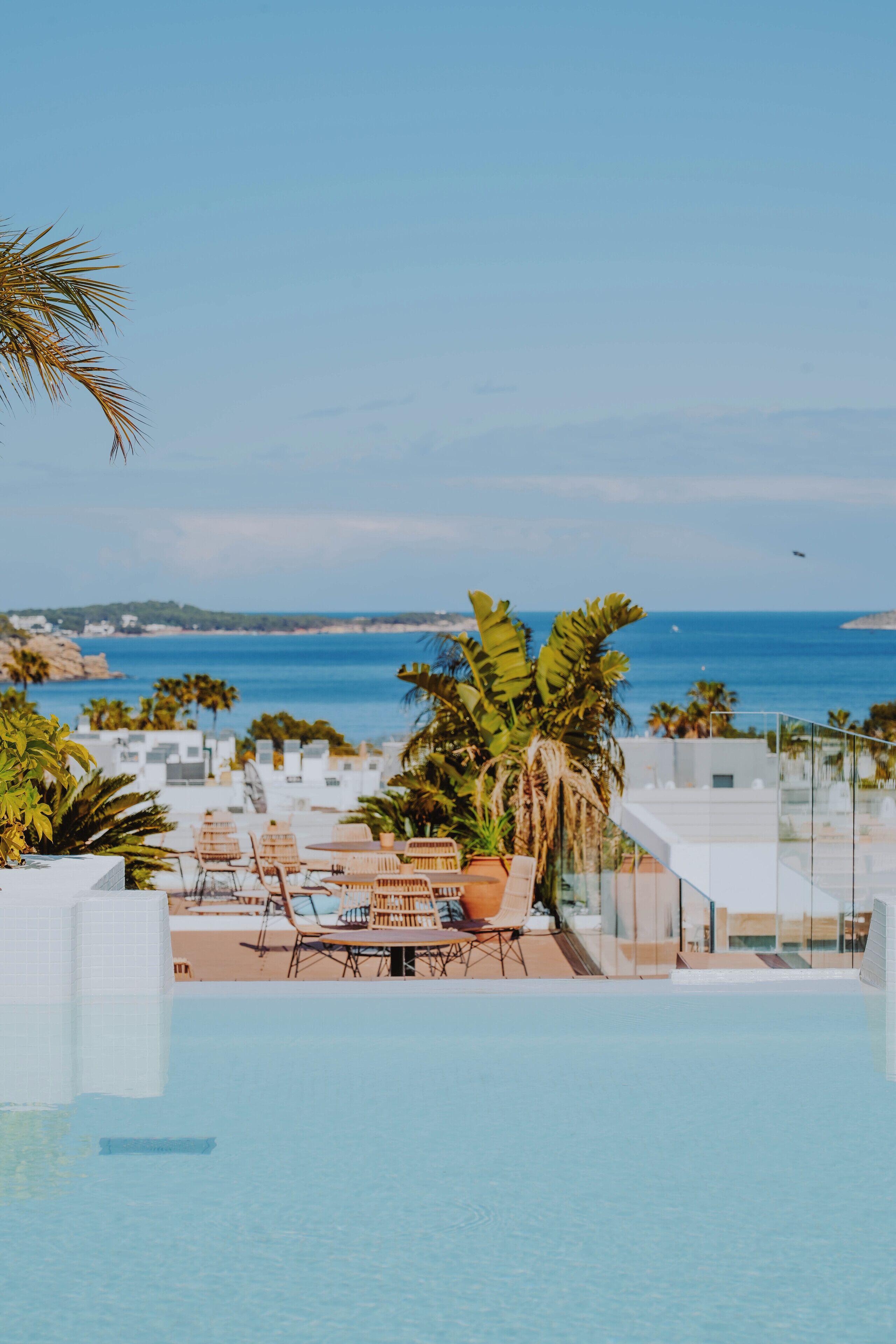 4 Hoteles de 4 Estrellas Cerca de Sant Carles que Merecen la Pena