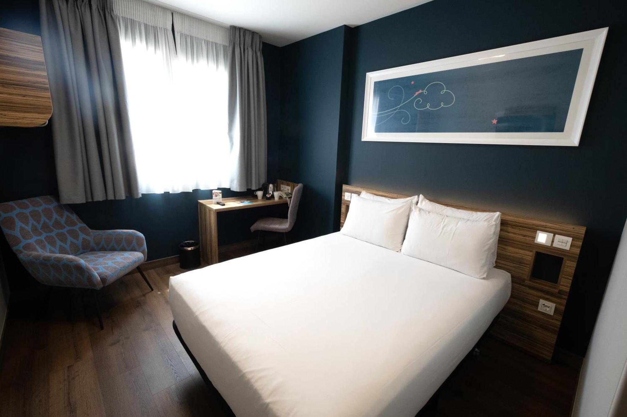 Alojamiento Económico en Madrid: 4 Hoteles Baratos Comparados