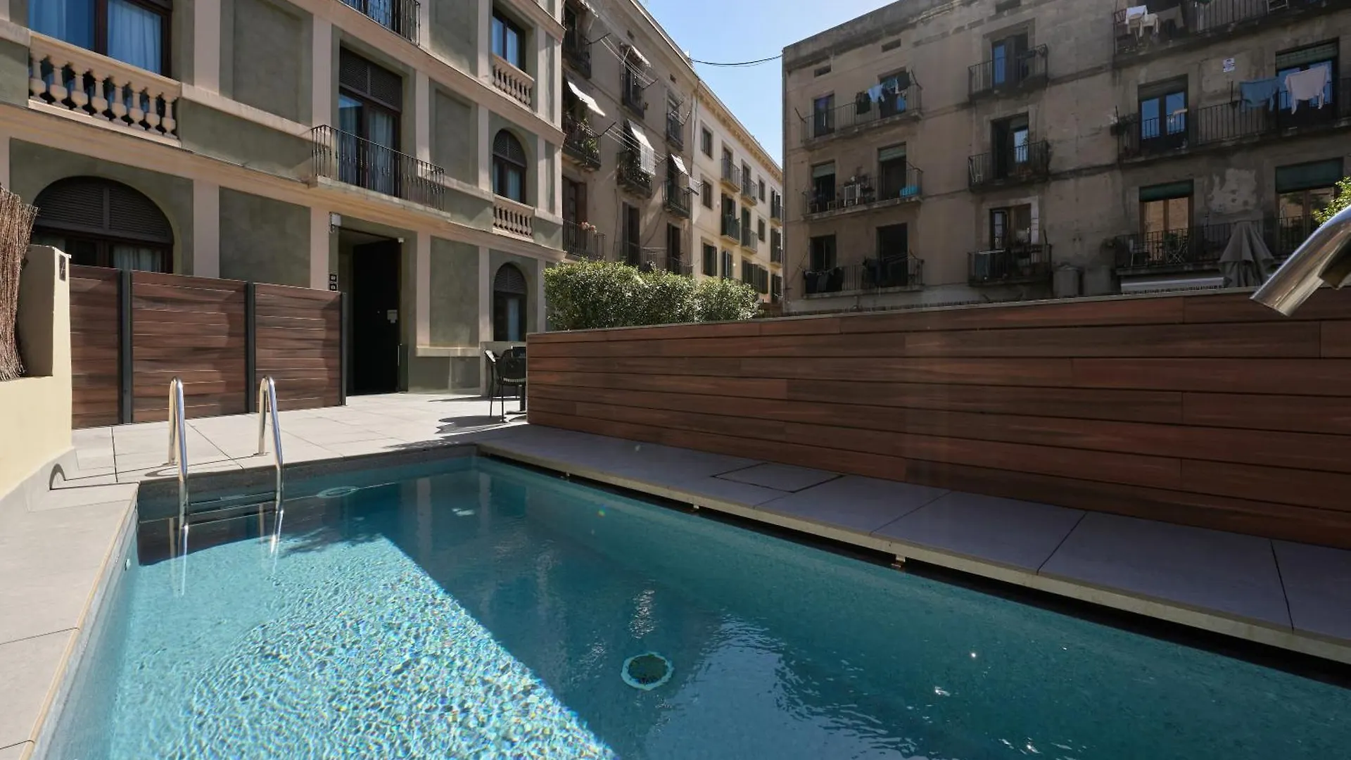 4 Hoteles Catalonia en Ciutat Vella que Vale la Pena Reservar