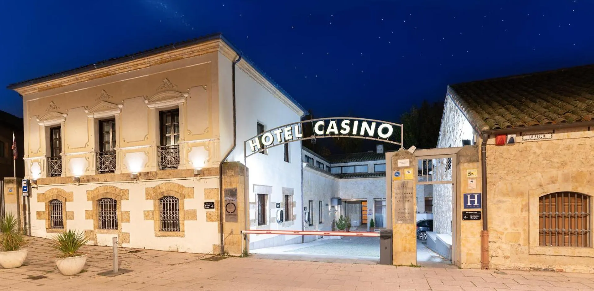 Dónde Alojarse en el Centro de Salamanca: 5 Hoteles de Diseño