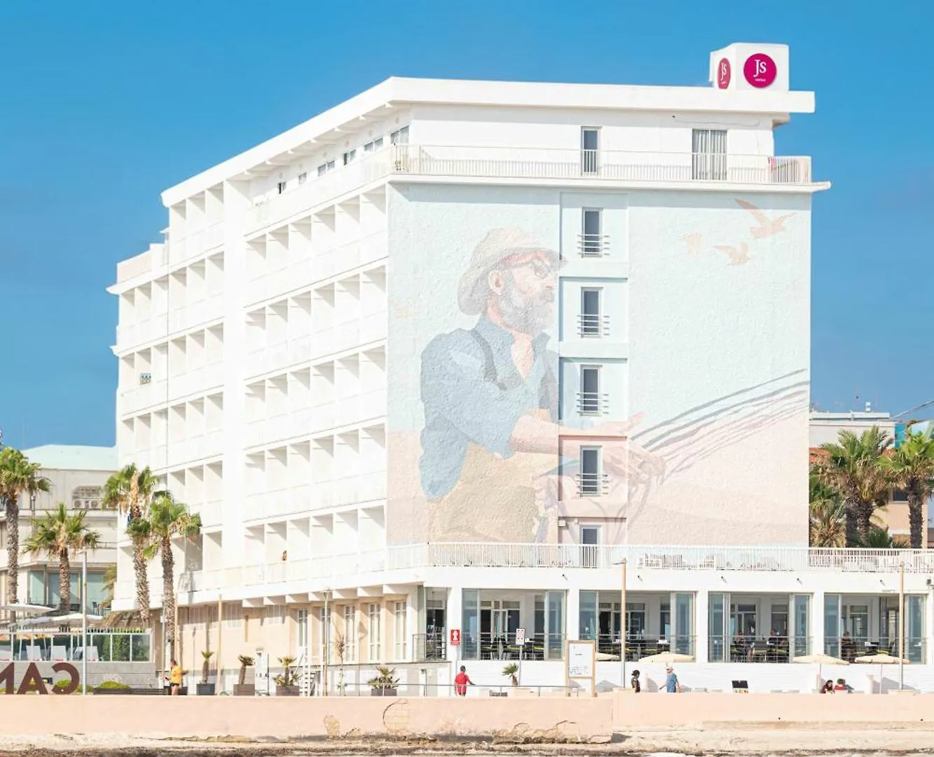5 Hoteles JS Hotels Cerca del Museo Monográfico de Pollentia