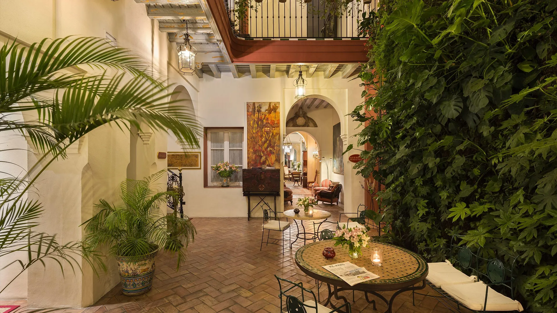 8 Hoteles 4 Estrellas en el Centro Histórico de Sevilla que Vale la Pena Reservar