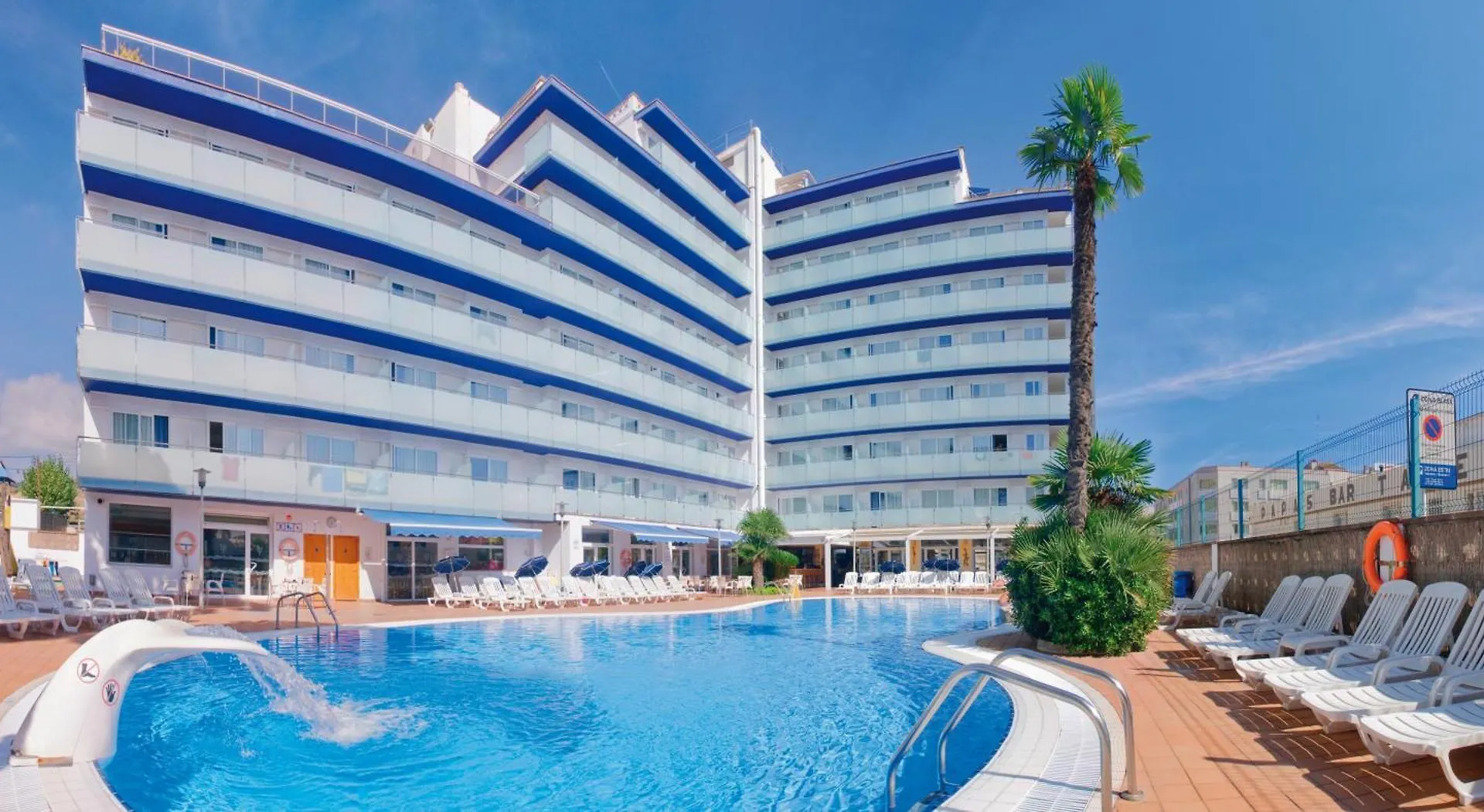 4 Hoteles Familiares Cerca de Marineland Catalunya