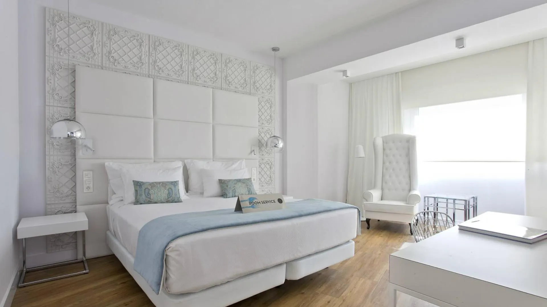 6 Hoteles Céntricos cerca de Plaza de los Fueros que Merece Reservar