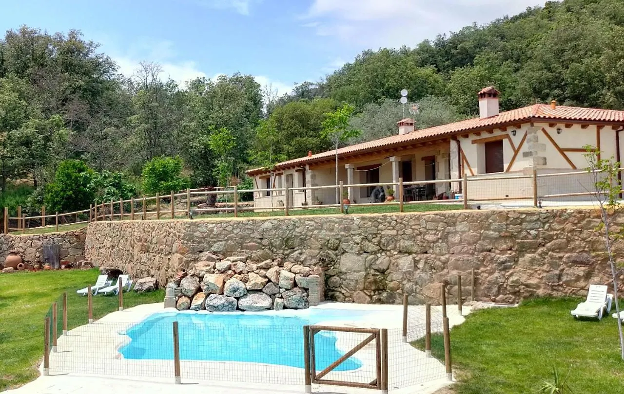 Dónde Alojarse en Cáceres: 5 Hoteles Baratos que Merecen la Pena