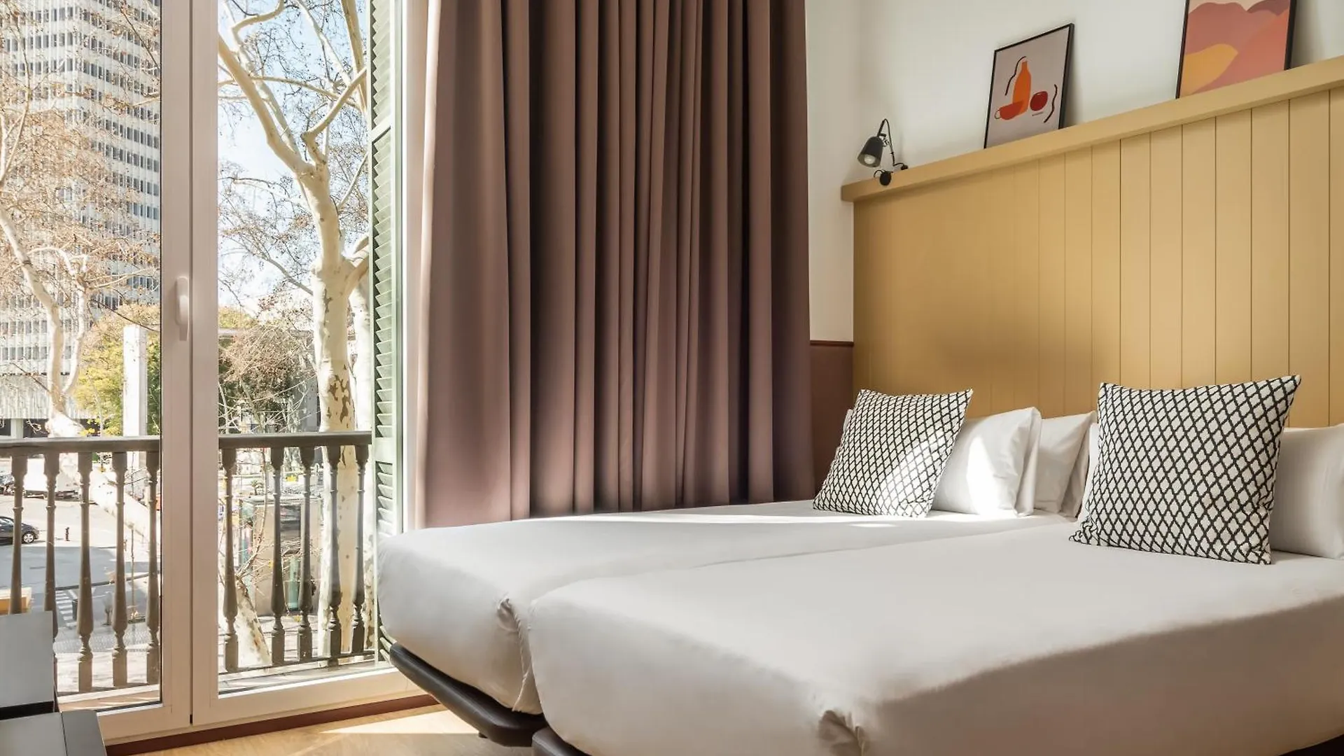 Las Ramblas, Barcelona: 14 Hoteles Céntricos Comparados