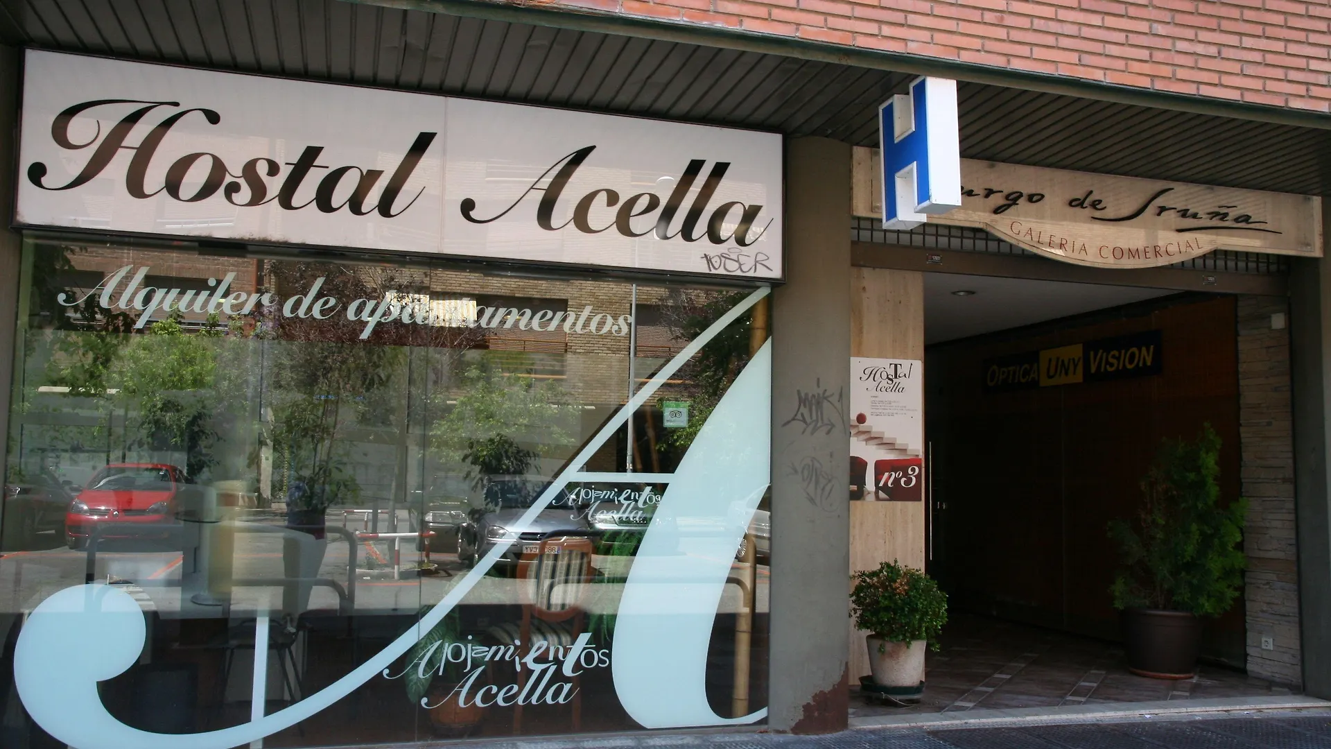 11 Hoteles Céntricos Cerca de la Ciudadela de Pamplona