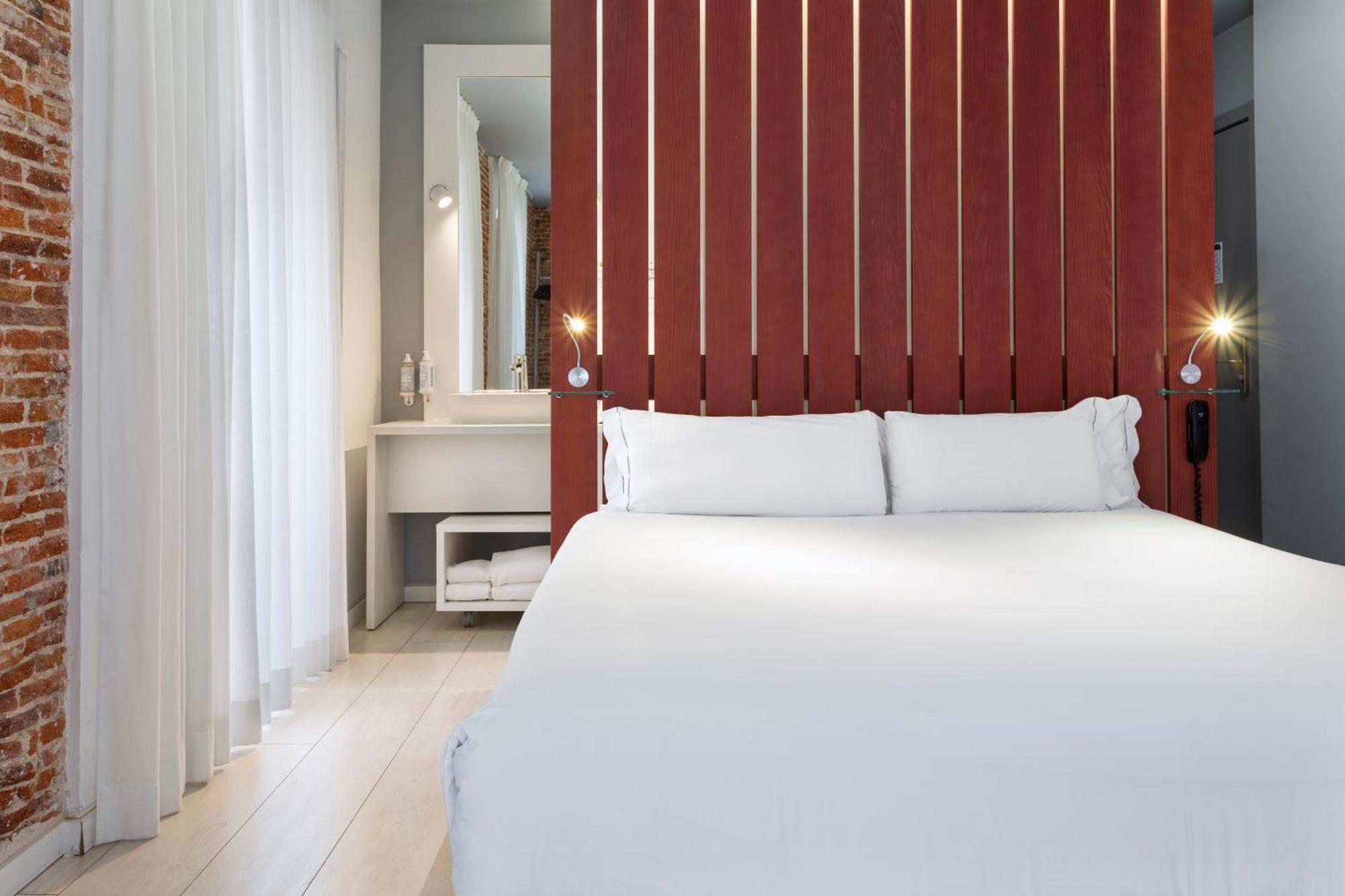 Dónde Alojarse en Madrid: 15 Hoteles Románticos en el Centro