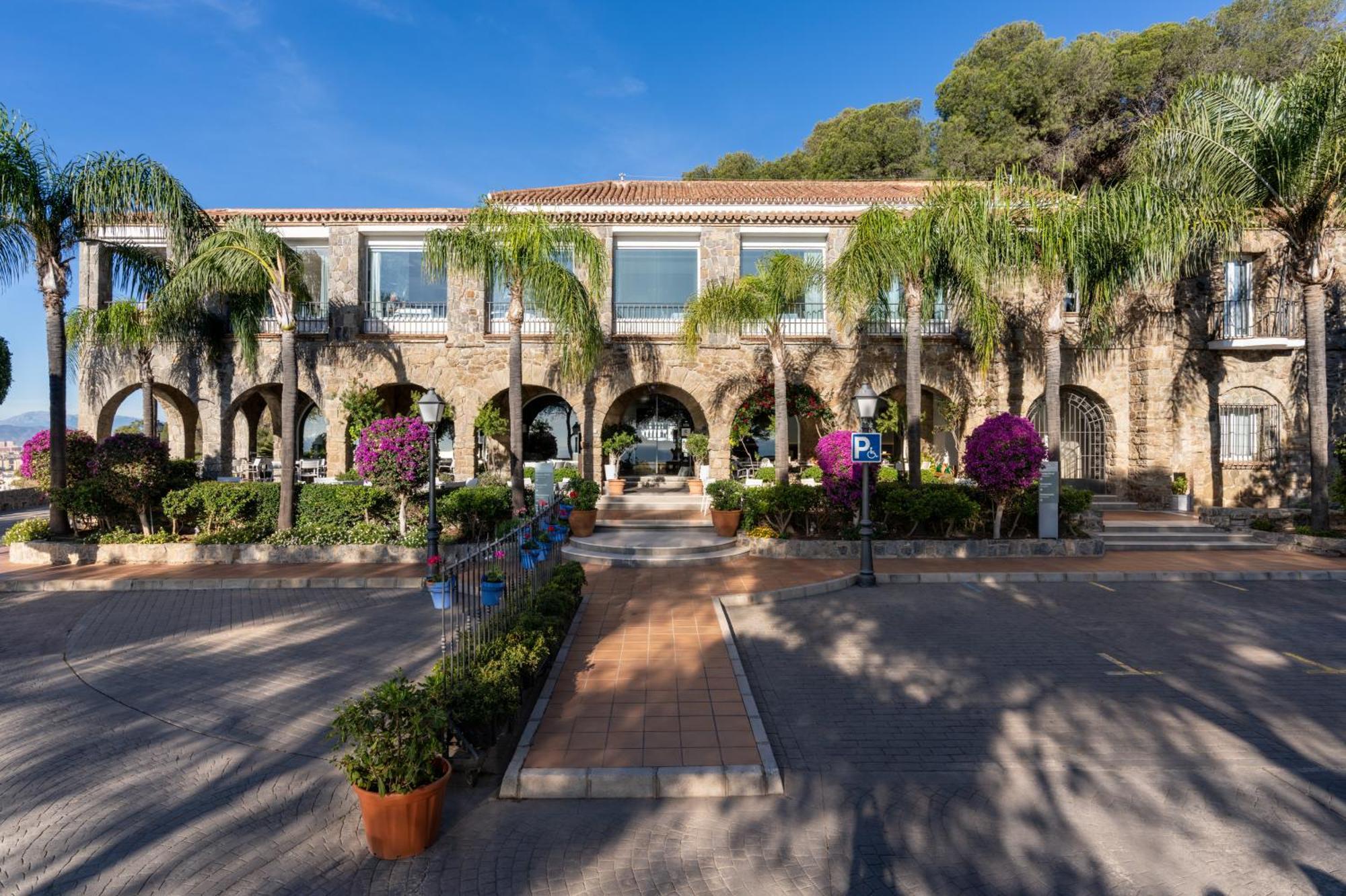14 Resorts en el Centro de Málaga: Comparativa Completa