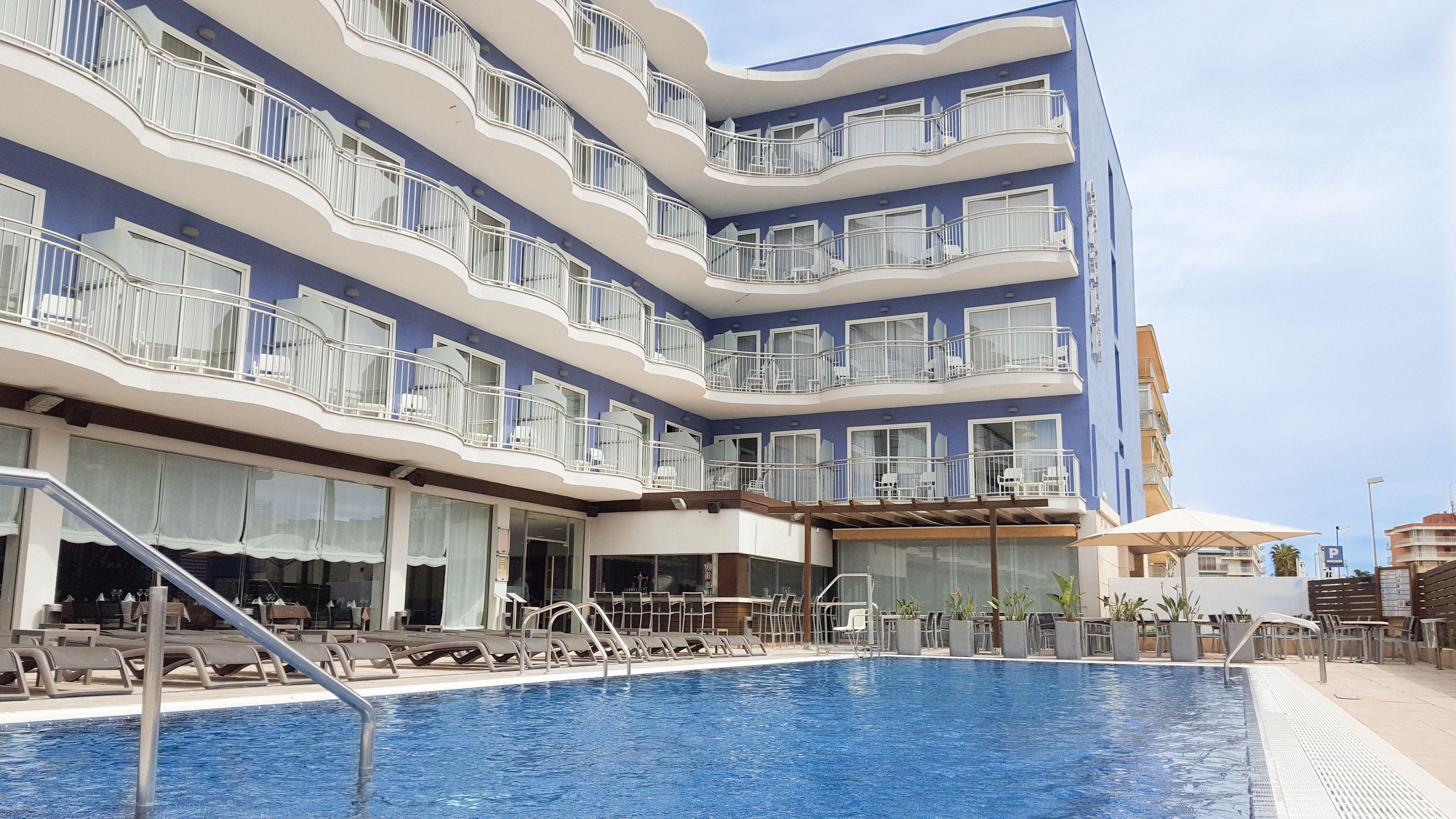 7 Hoteles Familiares cerca de la Playa Llevant que Merecen la Pena